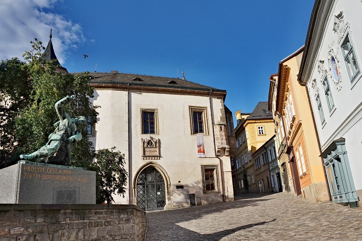 24204-ceske-muzeum-stribra-hradek-czech-museum-of-silver-1.jpg